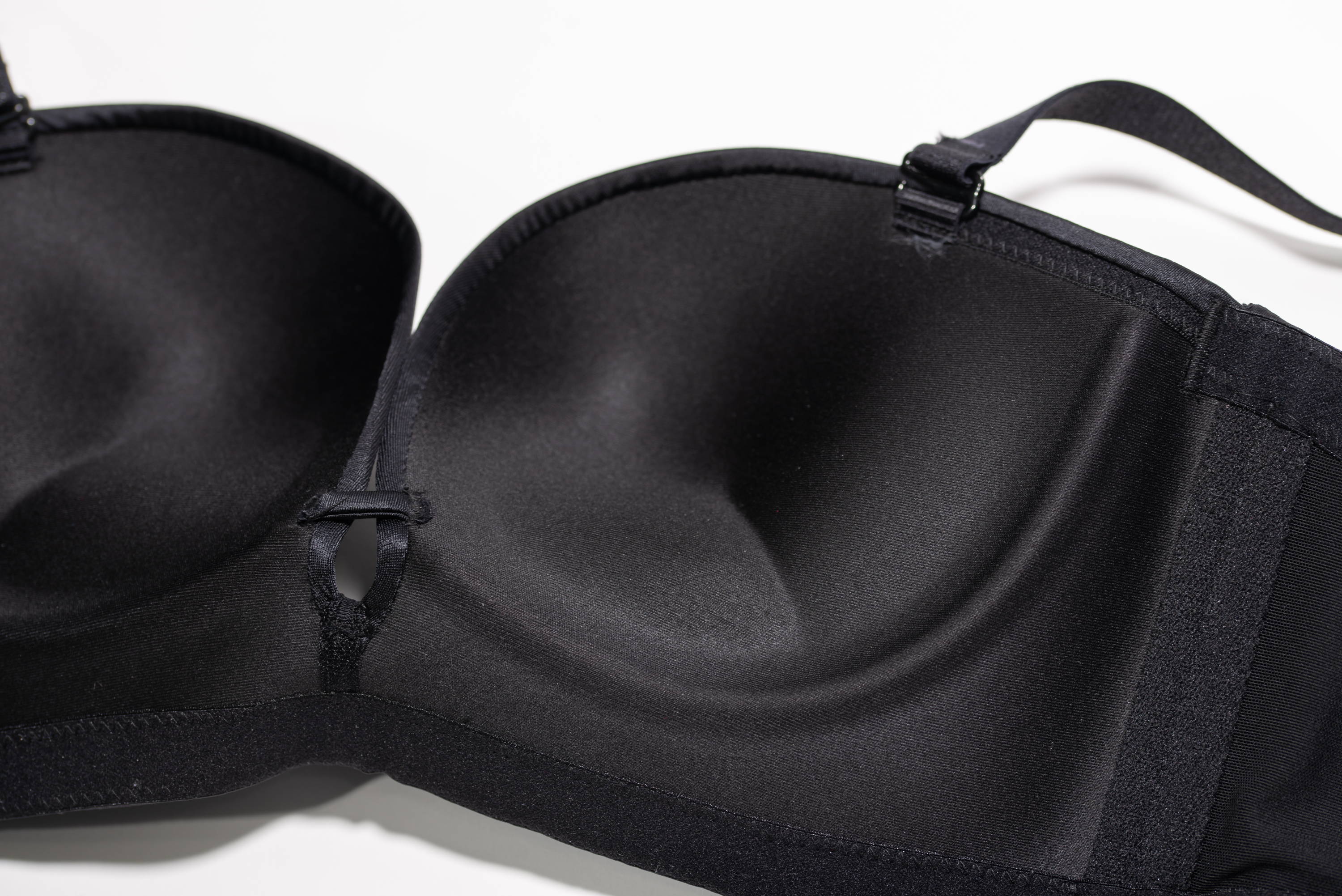 What is Molded Cup and Why It Can Push Up? – Bradoria Lingerie