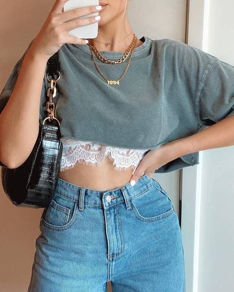 oversized cropped t with lace top underneath