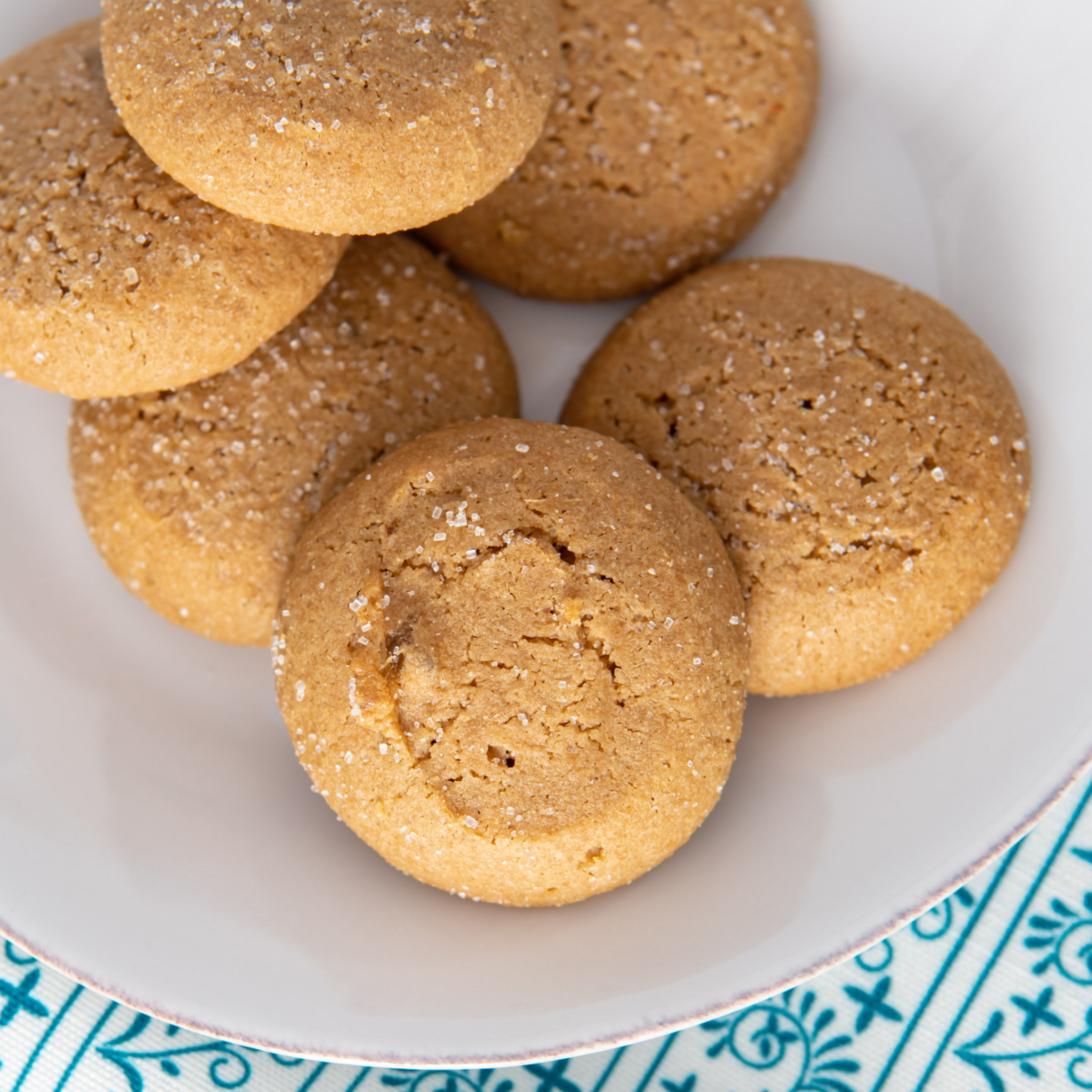 WOW Baking Company Soft Baked Gluten Free Ginger Molasses Cookies