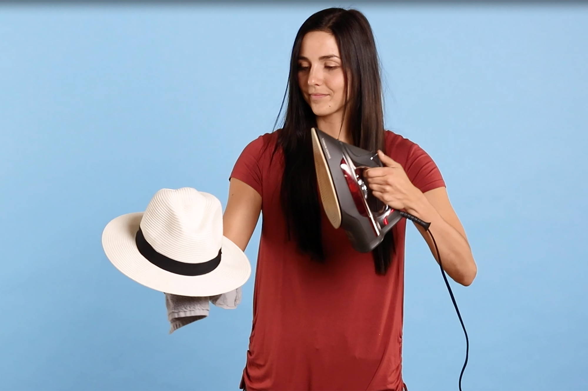 How to Pack a Sun Hat for Travel