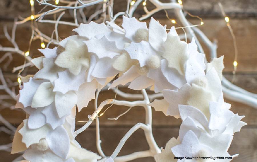 Frosty Felt Winter Wreath