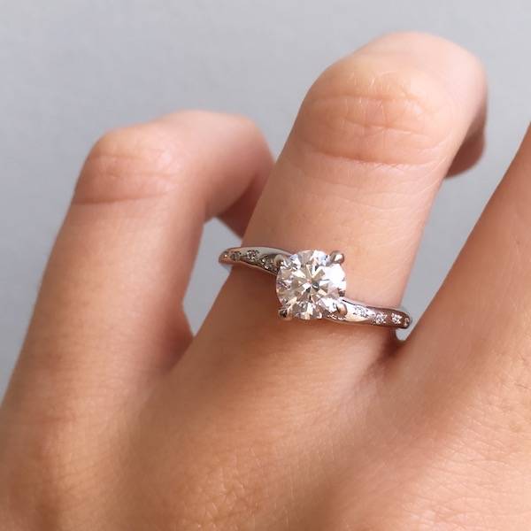 Details about   1.0 CARAT Solitaire Platinum Finish Diamond Engagement Ring SIZE L