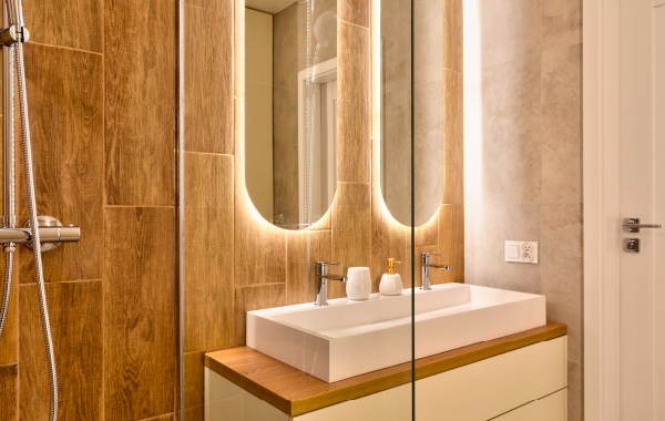 bathroom backlit mirror using LED strip lights
