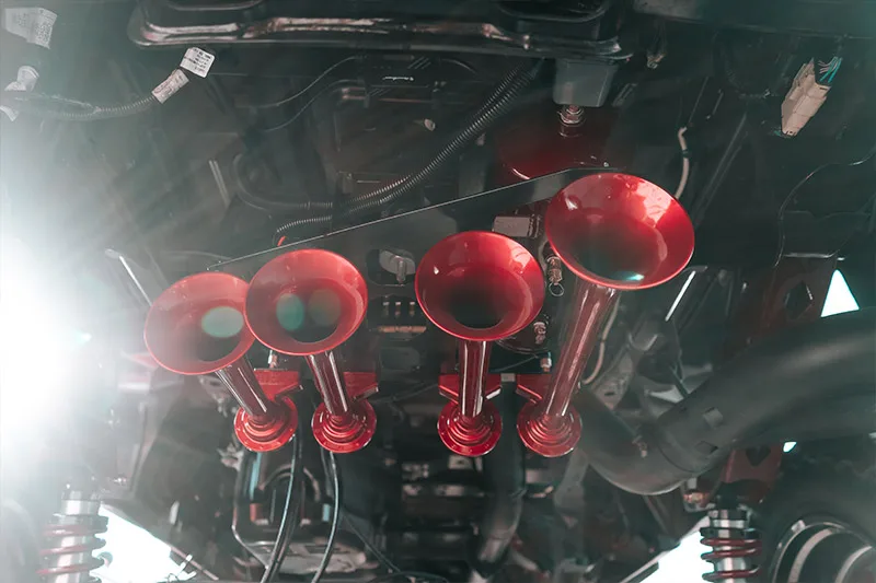 Dirty Diesel Customs 2018 Ford F250 Train Horn Install
