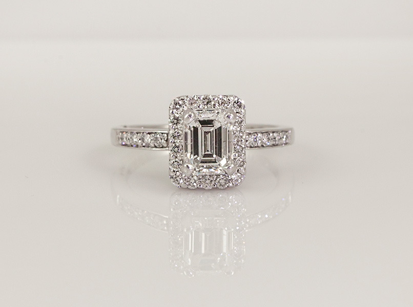 Custom Diamond Engagement Intensive Ring