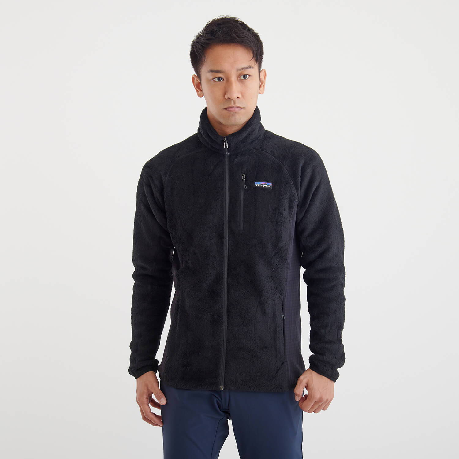 patagonia（パタゴニア）/R2ジャケット/ブラック/MENS