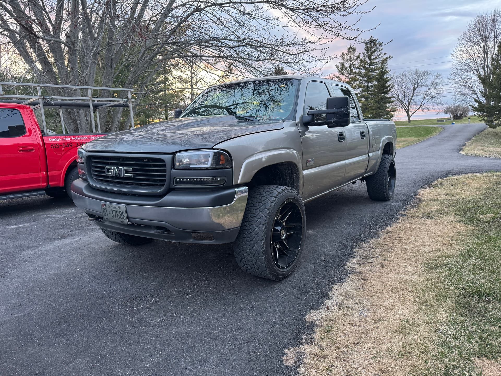 Jordan's 2001 GMC Sierra 1500HD Train Horn Install