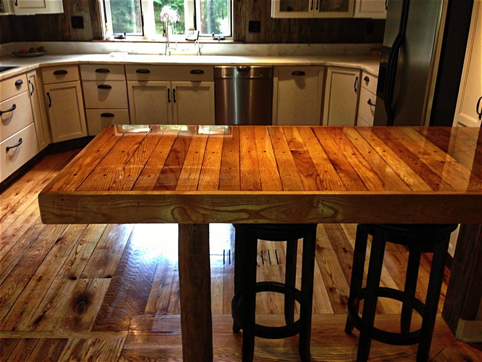 Bar Top and Table Top Clear Epoxy Resin 5 Gallons