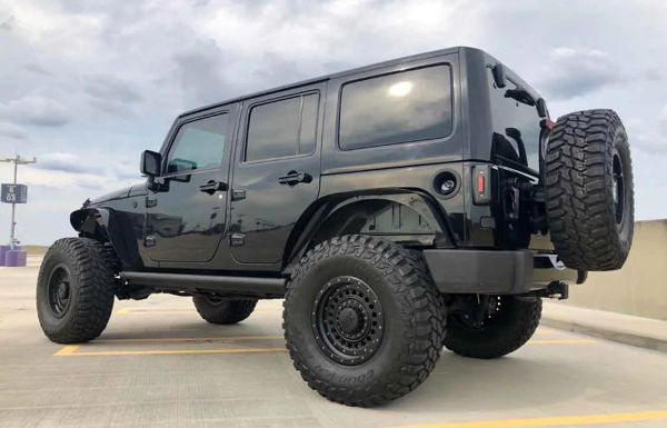 Jeep JKU