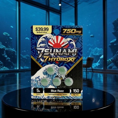 A product box for 7SUNA HydroX with blue razz flavor.