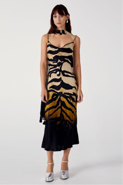/products/00019329-long-bias-slip-tame-my-tiger