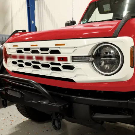IAG I-Line Para-Hex Style Front Grille Gloss White with Lights 2021+ Ford Bronco - Installed 1