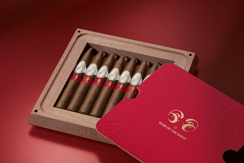 Opened tray of the Davidoff The Year of Collector’s Edition Sheep cigars.