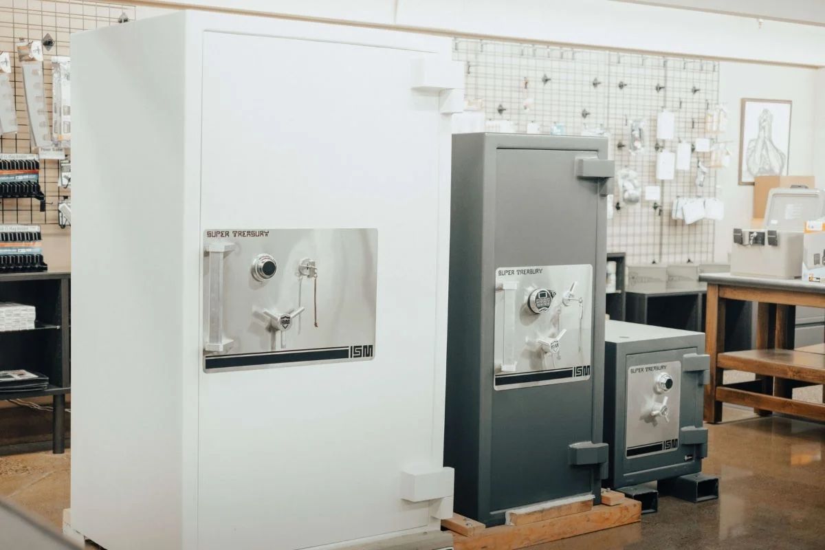 commercial safes