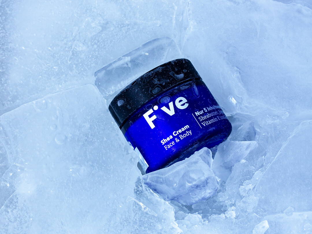 Schützender Kältebalsam für die Haut im Winter mit der FIVE Shea Cream | Five Skincare