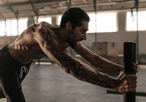 7 COMMON WORKOUT MISTAKES PEOPLE MAKE IN THE GYM