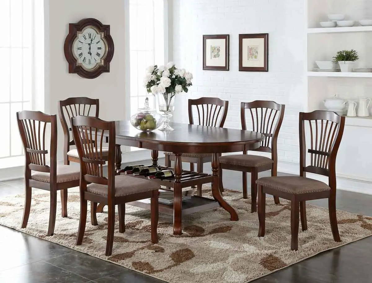 How To Maintain a Solid Wood Dining Set