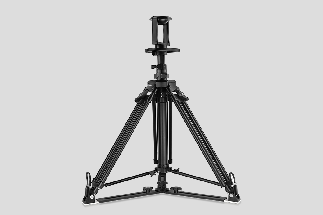 Proaim 5.6ft Air-Controlled Pedestal Stand with 100mm Bowl Camera Mount & Ground Spreader