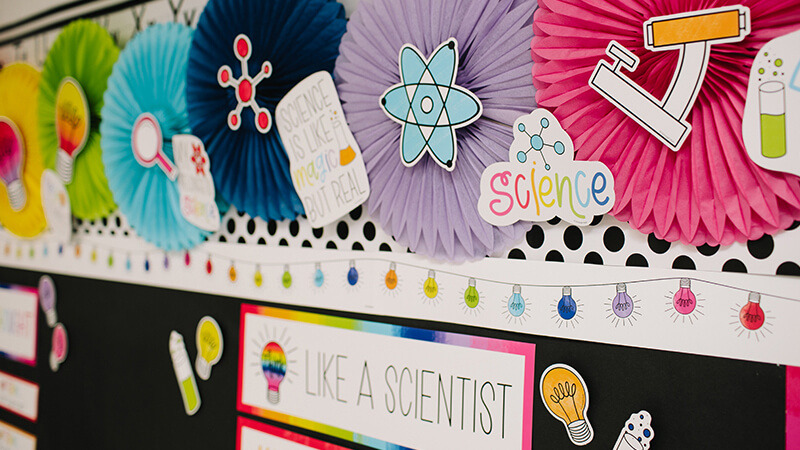 Colorful Think Like a Scientist bulletin board set display.