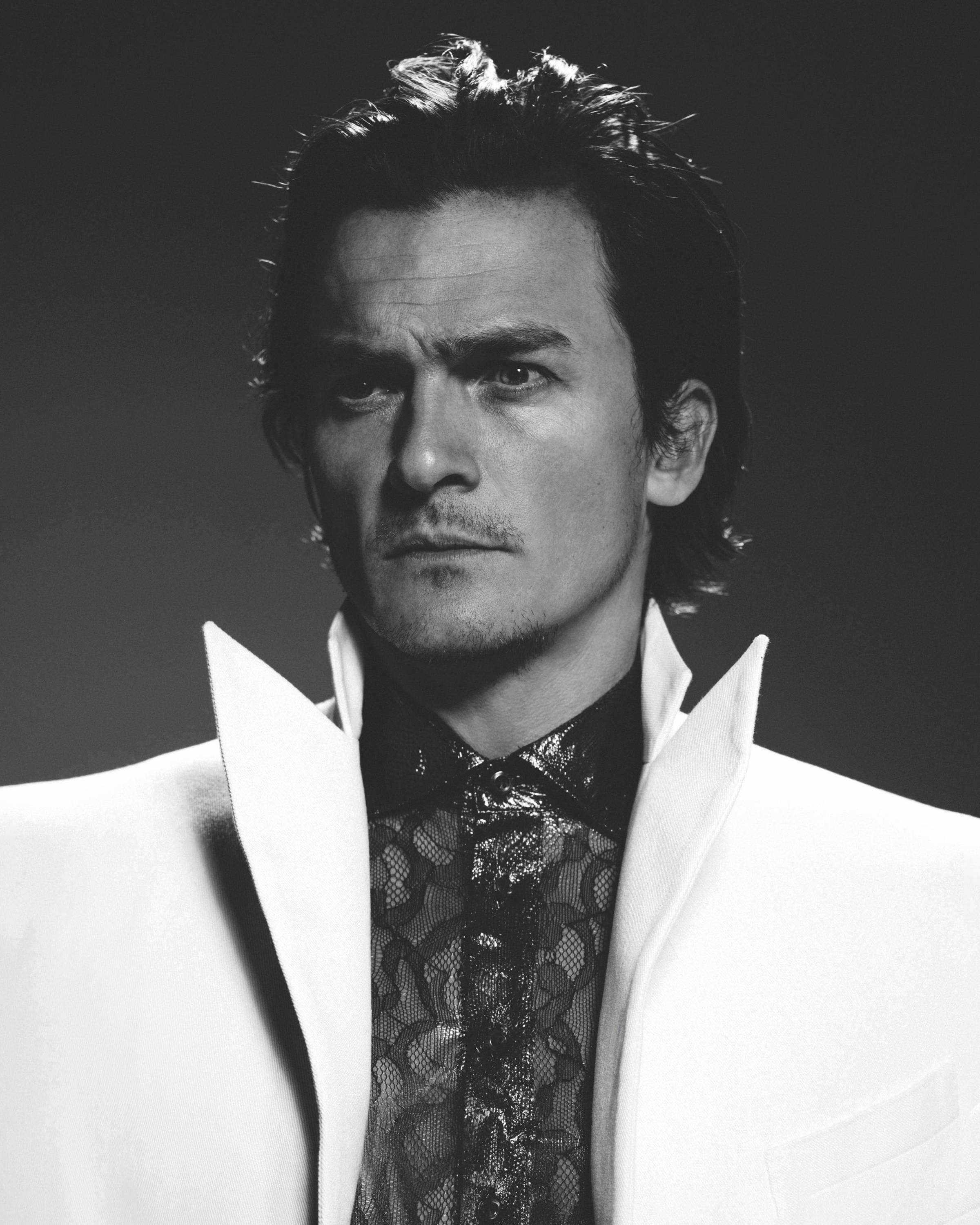 Rupert Friend is set to dominate screens this year, from Netflix’s Anatomy Of A Scandal to The Inquisitor in the highly-anticipated return to the Star Wars universe with the mini-series, Obi-Wan Kenobi. Ewan McGregor catches up with his latest co-star to chat on the metamorphic – and sometimes outrightly grotesque – power of prosthetics and the importance of being present.