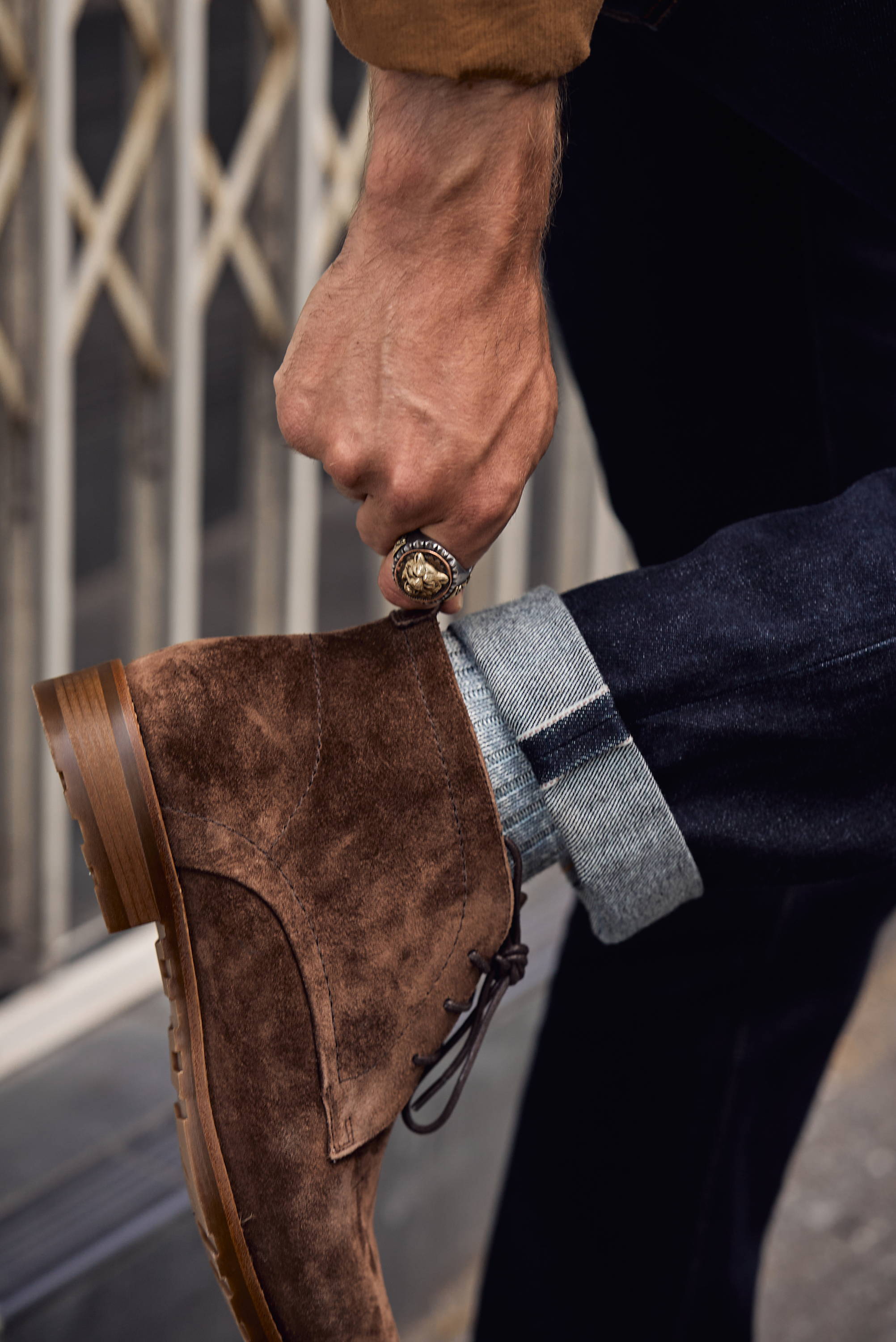 How To Style Chukka Boots For Men - Aquila