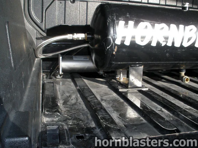 Robert's 2007 Hummer H2 Train Horn Install