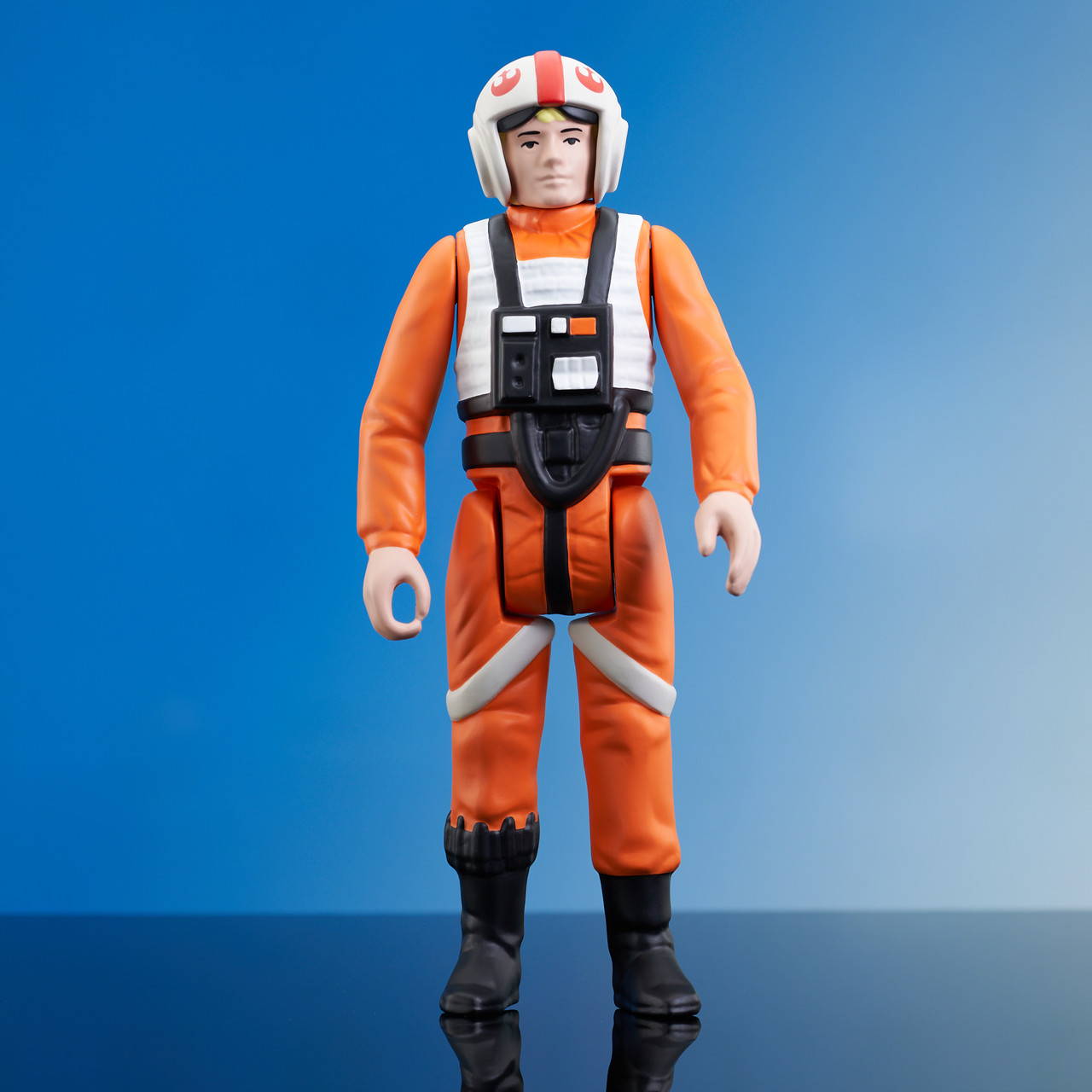 Star Wars: A New Hope™ - Luke Skywalker™ (Red-5) Jumbo Figure