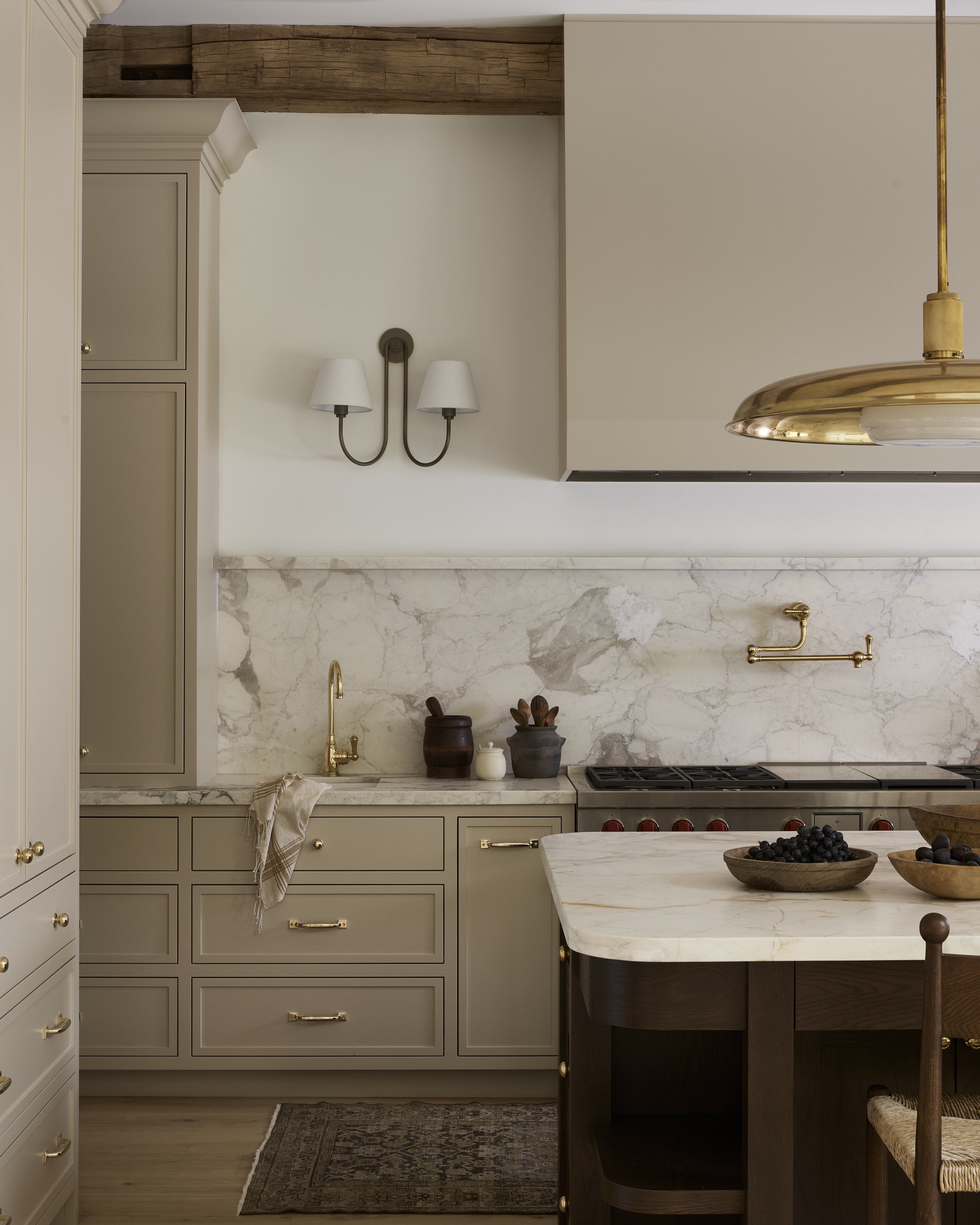 Neutral Kitchens_Ashley Montgomery