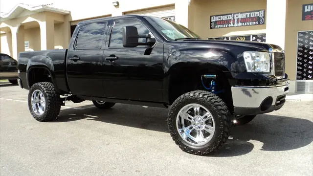 Wicked Customs' 2010 GMC Sierra 1500 with Conductor's Special 244K Nightmare Edition Train Horn Kit overview photo 1