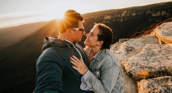 tadas and rowena proposal with beautiful scenic view