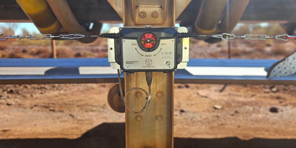 Conveyor pull wire switch