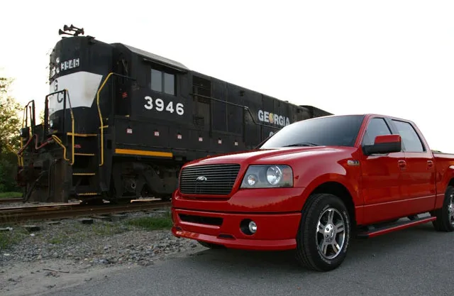 Stephen's 2008 Ford F150 SuperCrew Cab Train Horn Install