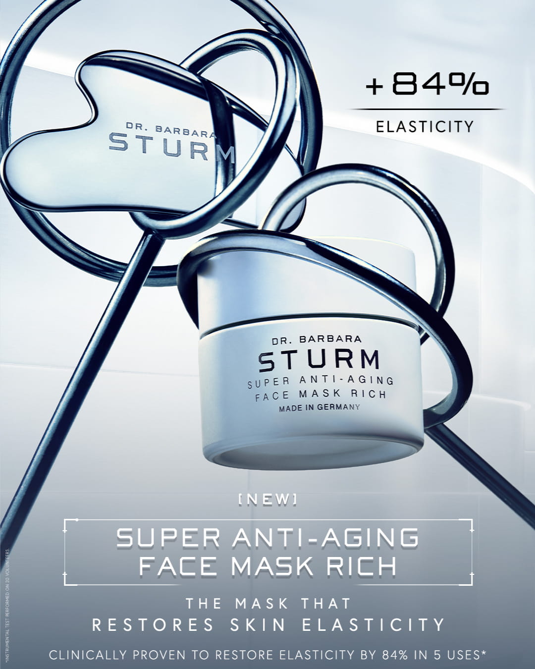 Dr. Barbara Sturm Super Anti-Aging Face Mask Rich promoting skin elasticity.