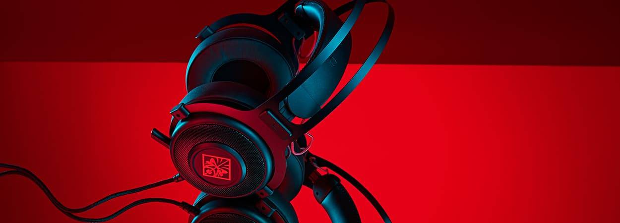 Gaming headphone red background