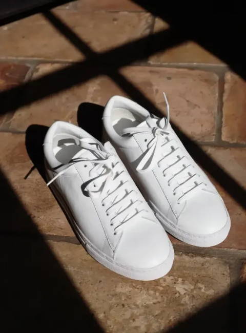 Why Do White Shoes Continue to be Popular? - Oliver Cabell