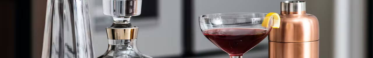 Pomegranate La Bohème Cocktail