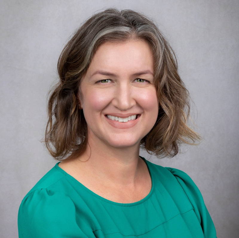 Dr. Lindsey Faucette