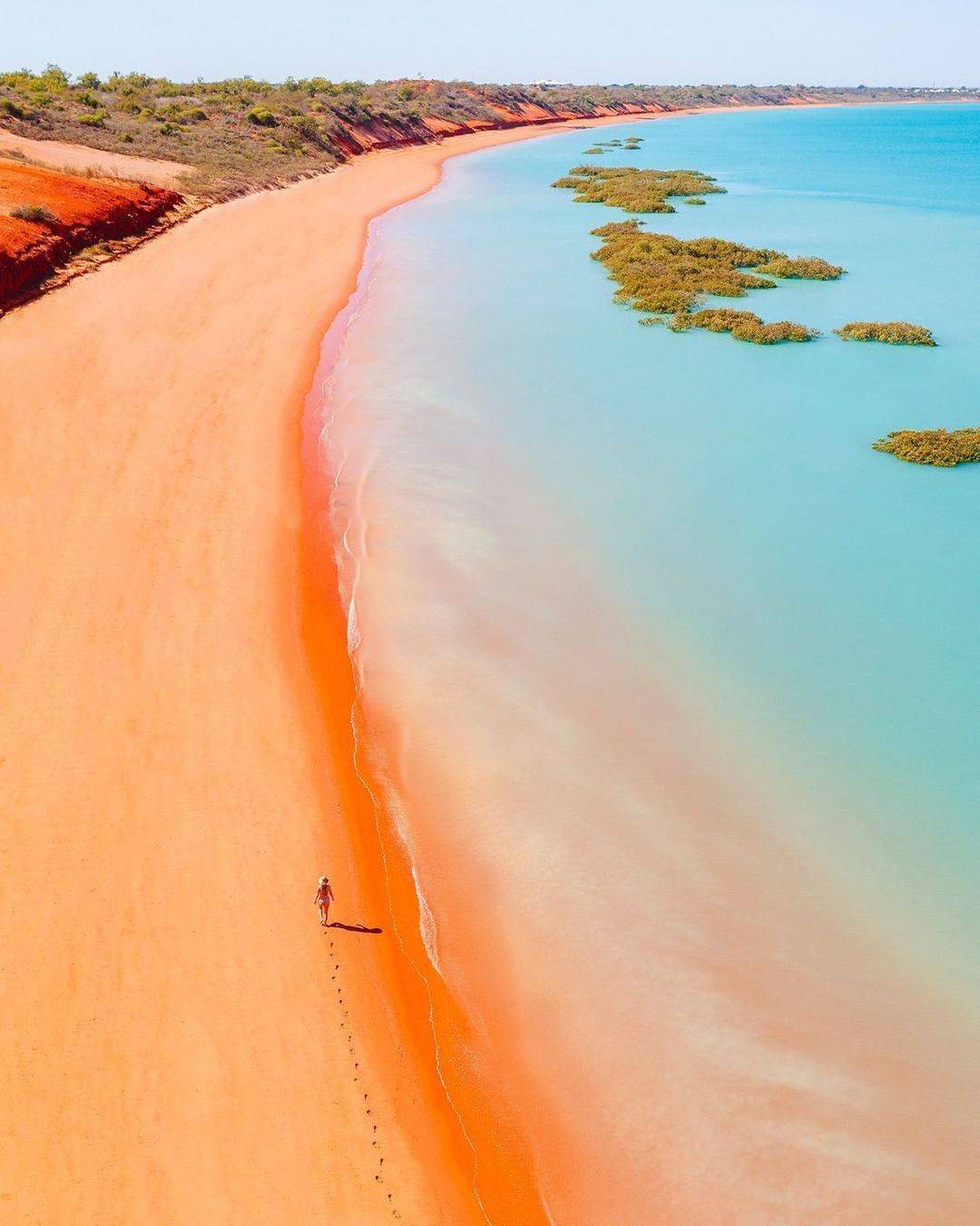 Roebuck Bay, , Best Places to Wakeboard and Waterski in Western Australia