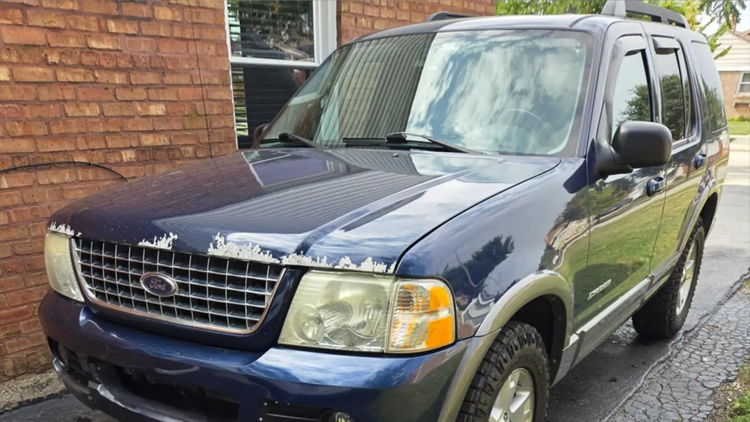 William's 2005 Ford Explorer 2-Chime 3-Liter Air Horn Kit train horn install gallery photo 1