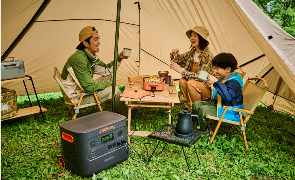秋のキャンプを快適に過ごすにはJakceryポータブル電源がおすすめ！