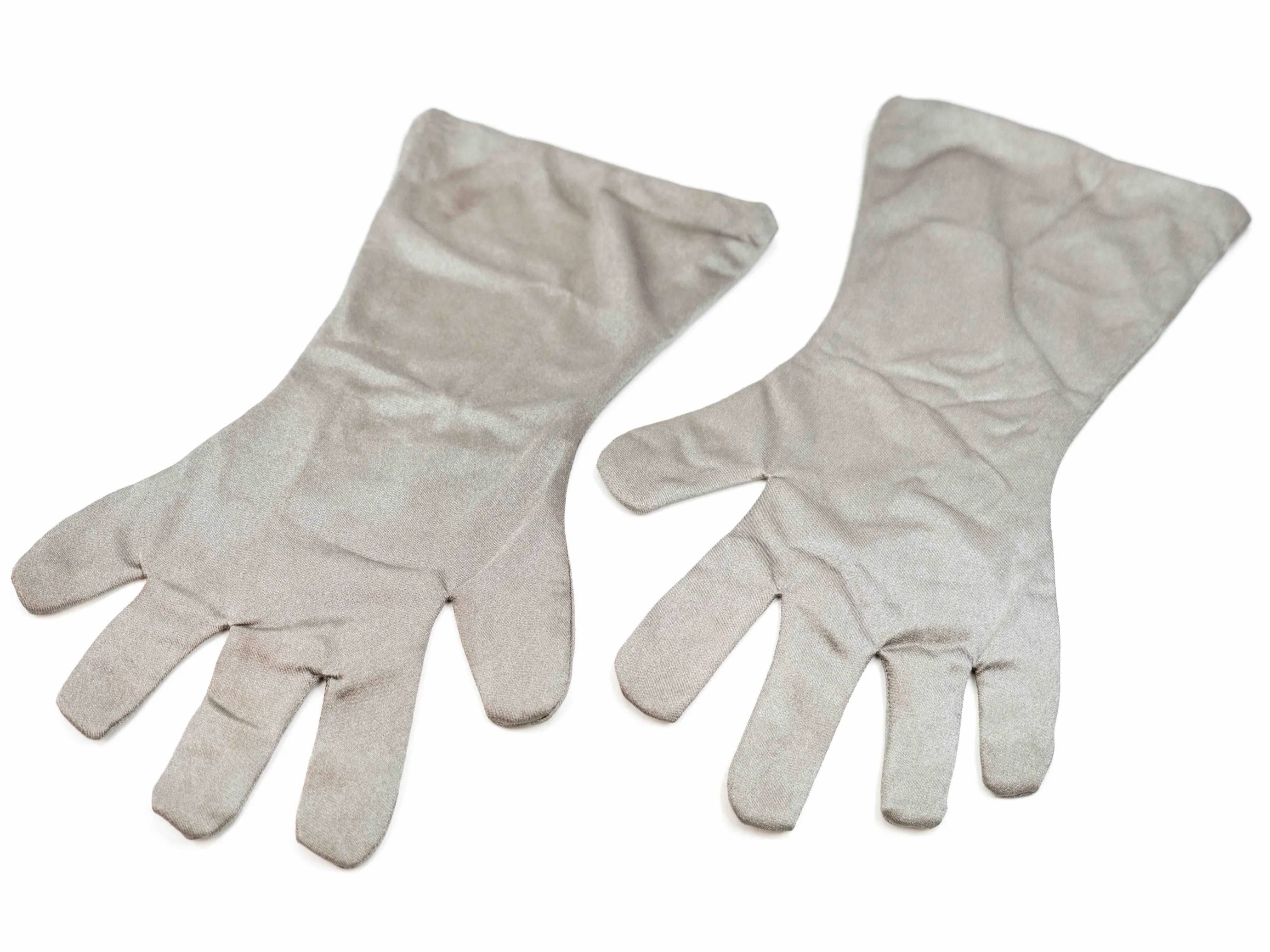 Mission Darkness™ TitanRF Faraday Gloves conductive material blocks RF signals