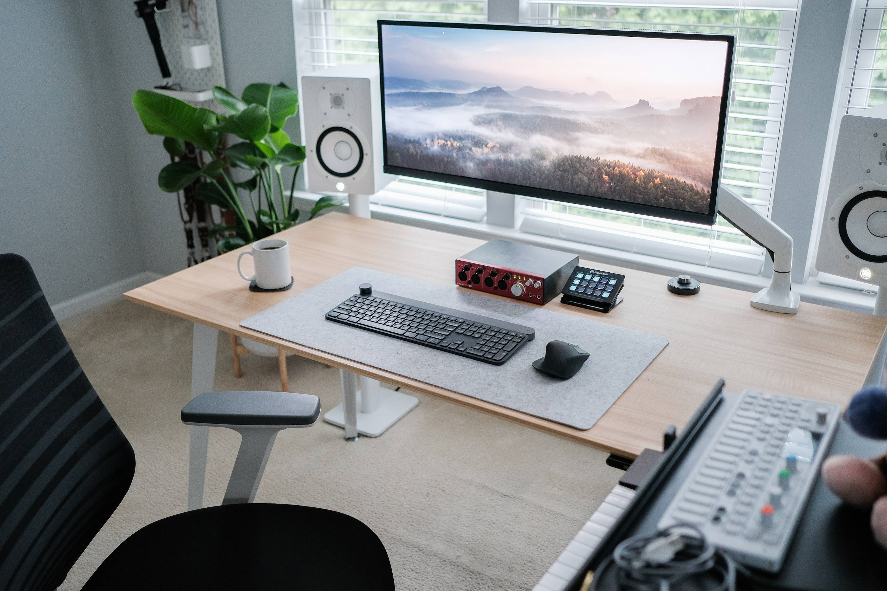 24 Gaming Desk Setup Ideas: Ways To Upgrade Your Aesthetic