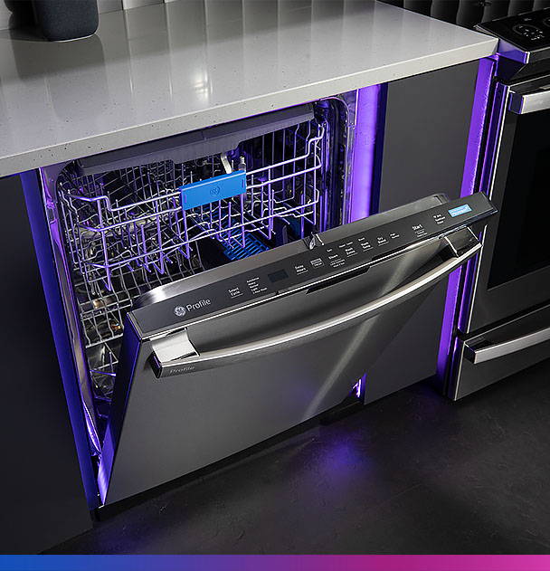 Gateway to video about UltraFresh System Dishwashers with Microban Antimicrobial Technology.