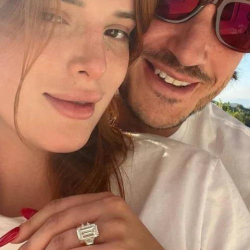 Bella Thorne featuring her emerald cut diamond engagement ring 