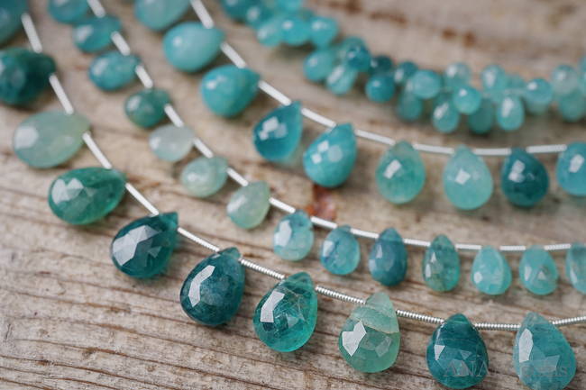 世界10大希少石 グランディディエライトってどんな石