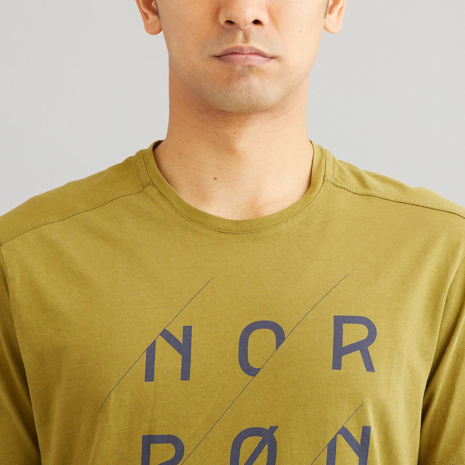 NORRONA（ノローナ）/29コットン スラントロゴTシャツ/カーキ/MENS