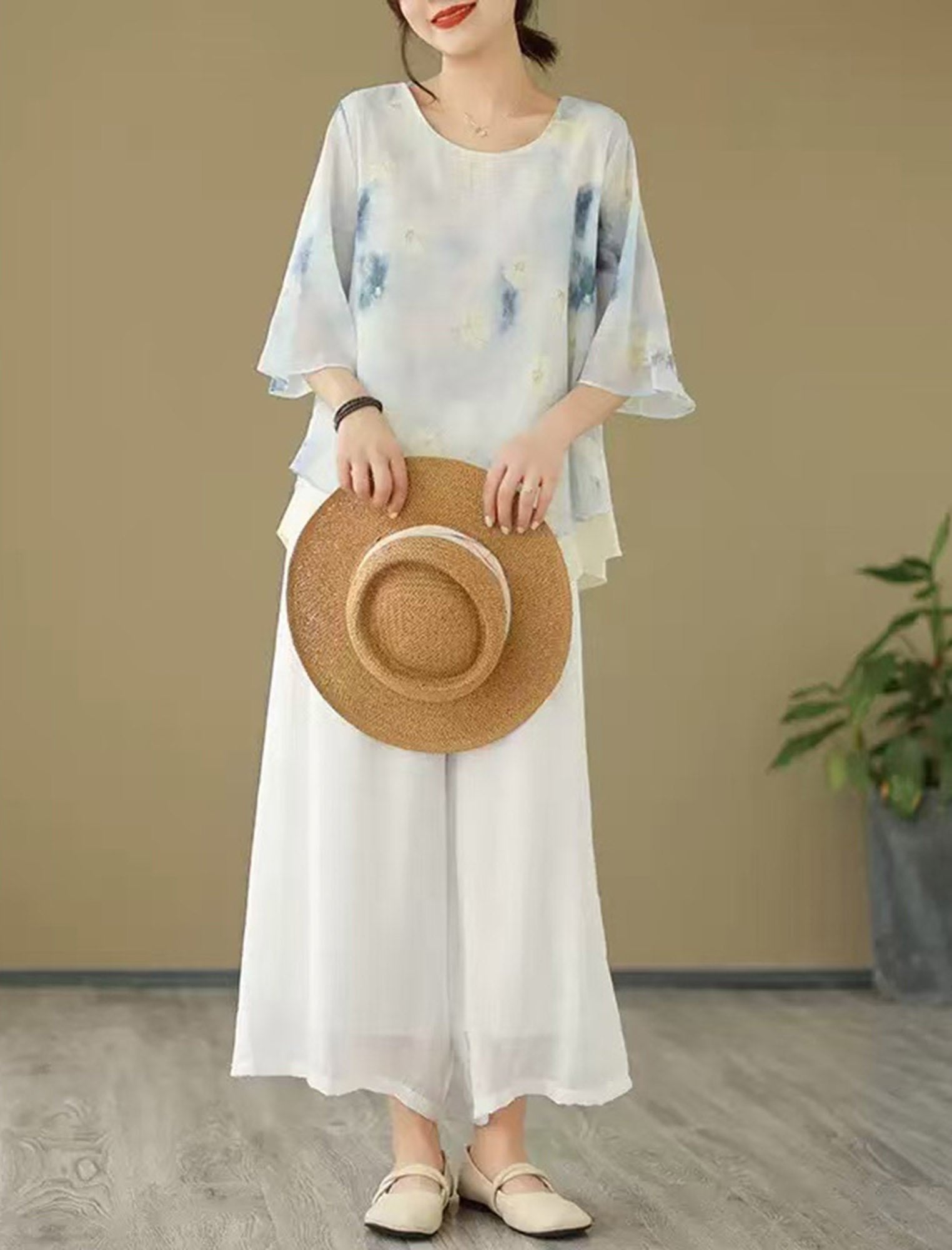 水彩風シフォンブラウス×ワイドパンツセットアップ