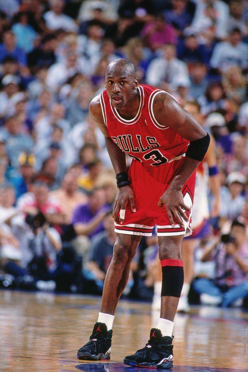 michael jordan tired during a basketball game