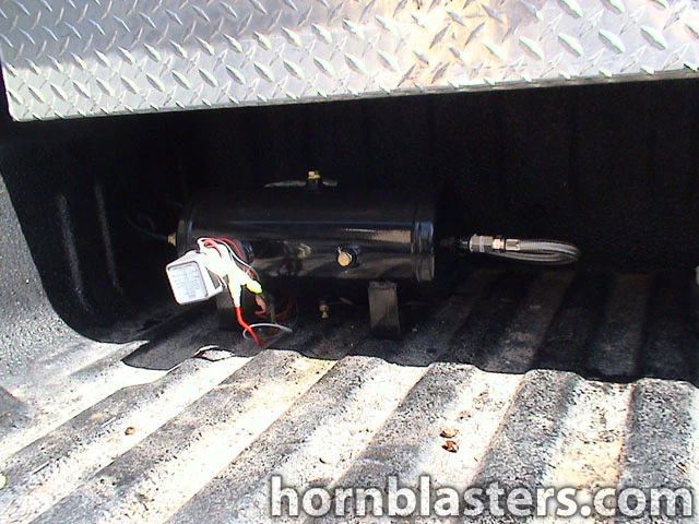 2010 GMC Sierra 2500HD Train Horn Install