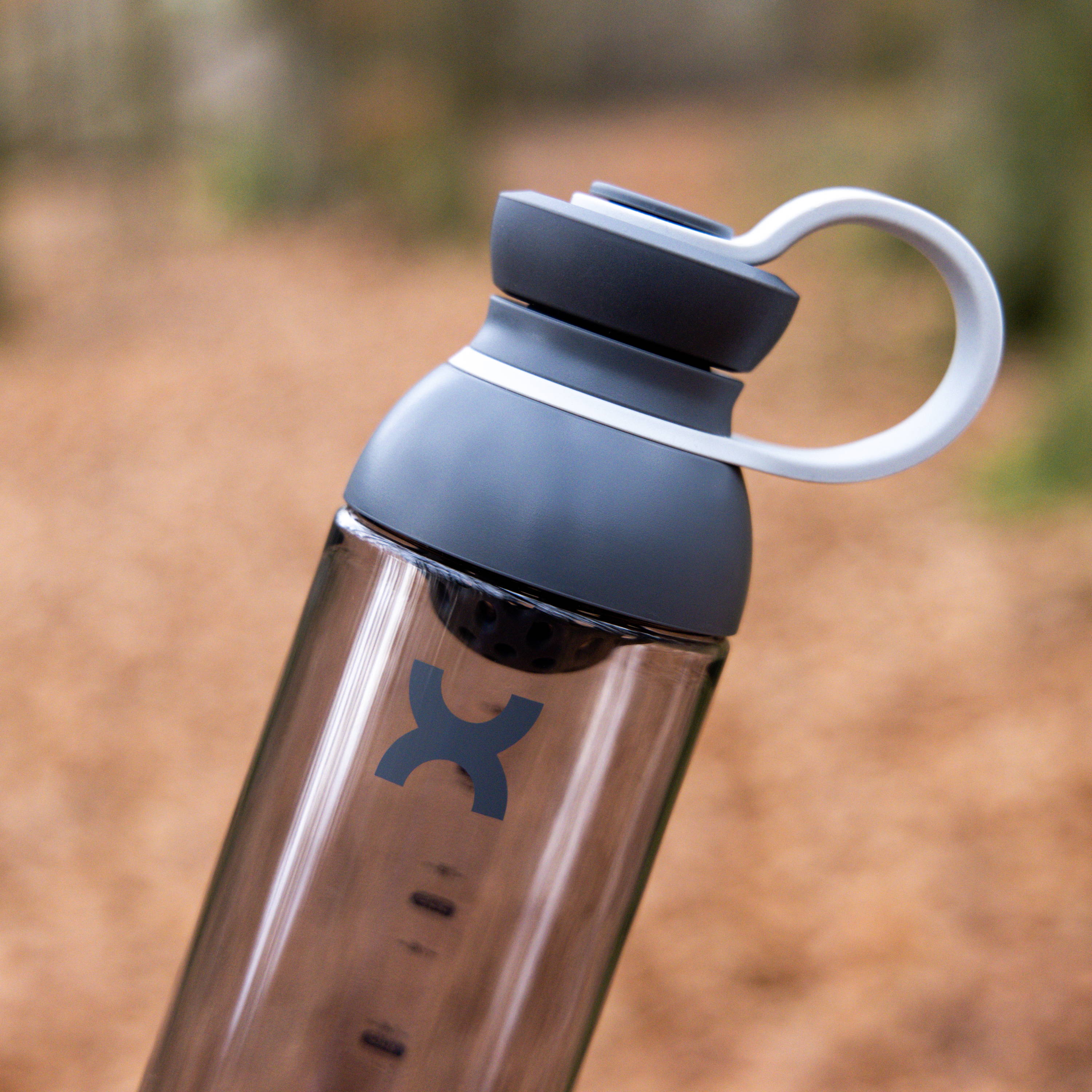 FORM Hybrid Water Bottle Protein Shakes Infusions Hydration